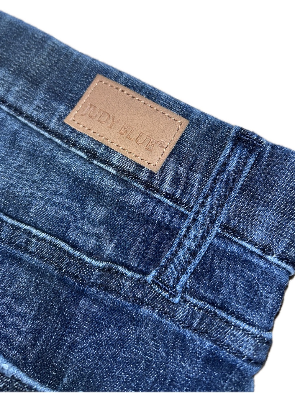 Judy Blue Dark Wash Blue Frayed Hem Pull On Mid To High Waist Denim Shorts XL - Picture 11 of 14